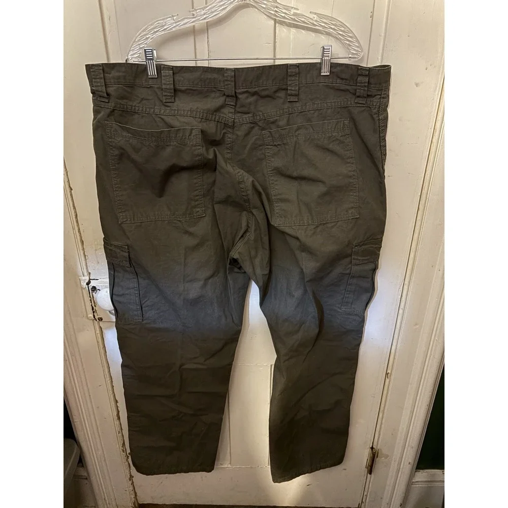 Wrangler Cargo Pants Men's 44x30 Olive Green 100% Cotton Utility Outdoor Work